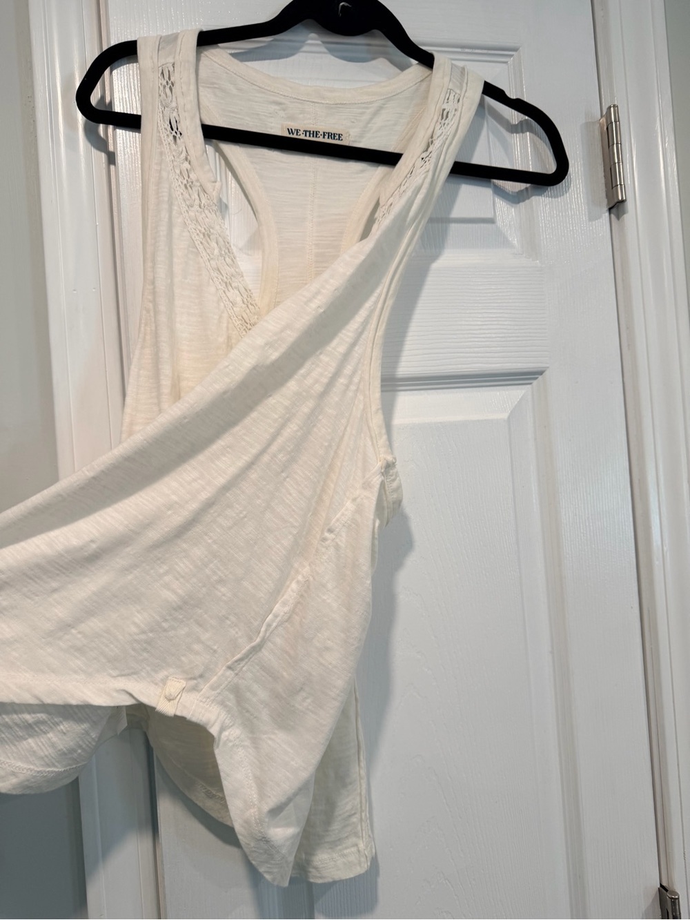 NWOT Free People We The Free Size M Cream Crochet Trim Racerback Layer Tank Top - Picture 2 of 12